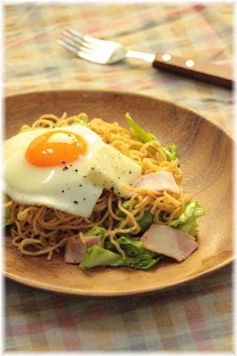 春キャベツの 味噌バター焼きそば。 と お昼ごはん。