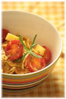 トマトカレーコールスロー。 と献立。