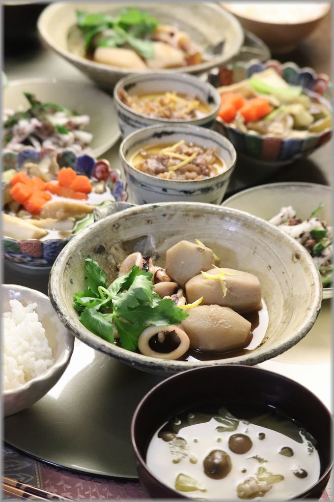 レシピ イカと里芋の煮物 と 献立 と お夜食に憧れる よめ膳 Yomeカフェ Powered By ライブドアブログ
