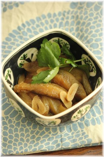 なすの甘辛にんにく煮。 と 献立。