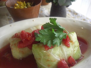 ロールキャベツの崩れない巻き方。 と献立。