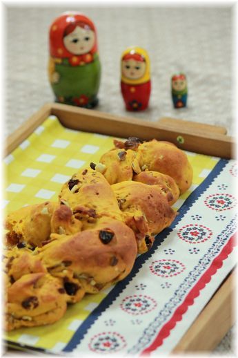 秋の三つ編みパン。