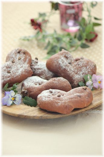 ダブルチョコレートの ハートパン。