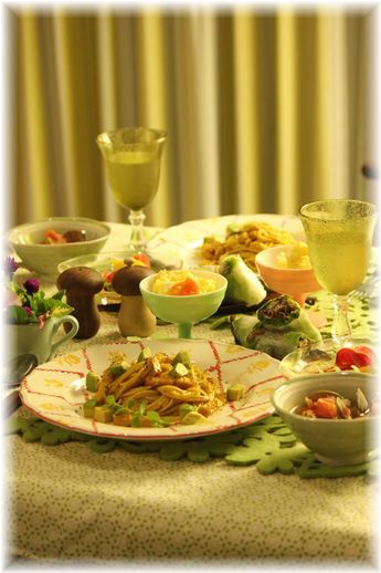 アボカドカレークリーム パスタ。 と 献立。