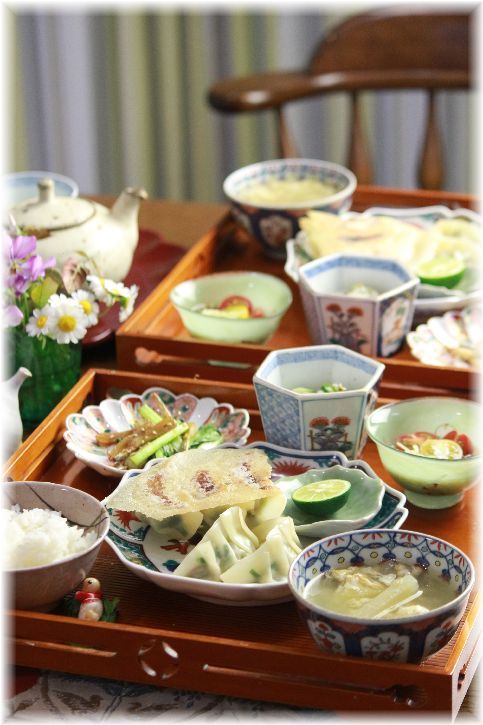 まぐろ餃子。 と 献立。