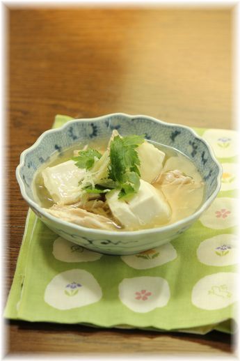 ササミとワサビの水晶豆腐。 と献立。