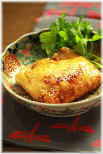 とろろ稲荷の照り焼き。 と献立。