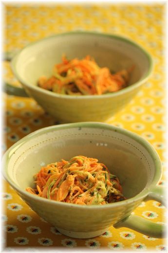 人参ときゅうりの味噌マヨサラダ。 と 献立。