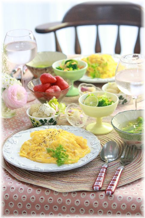 おかかと葱の和風オムライス。 と お昼ごはん。