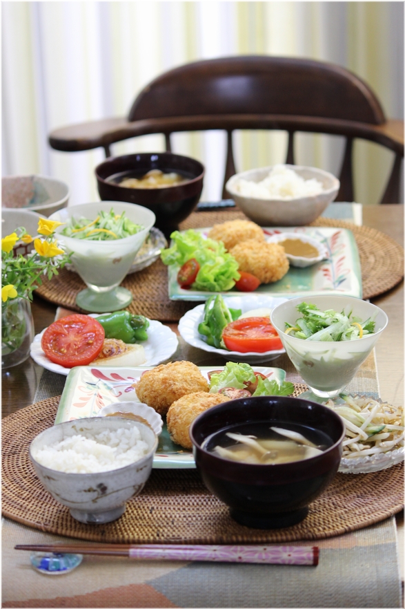 はちみつ醤油マスタードで食べる お豆腐おかかコロッケ と 献立 よめ膳 Yomeカフェ Powered By ライブドアブログ