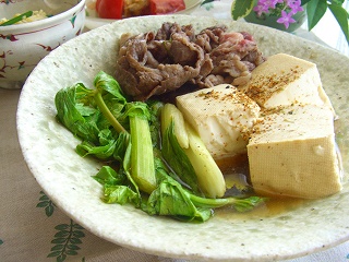夏の肉豆腐。 と献立。