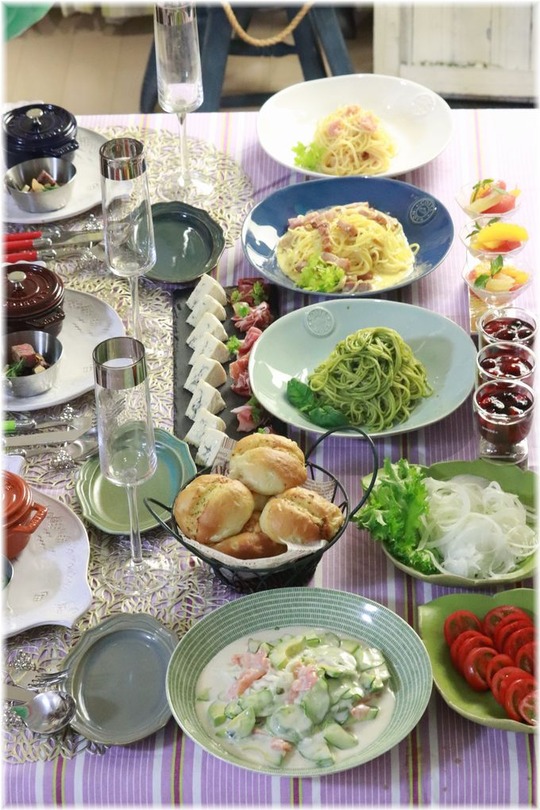 【献立】おうち居酒屋大会１１　は　パスタ屋さん。と　献立。と　空もとべるはず。