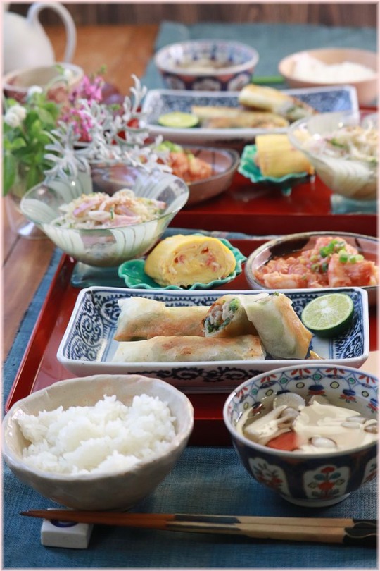 【レシピ】そのまま　ねぎ塩春巻き　と　献立。と　赤紫蘇ジュース