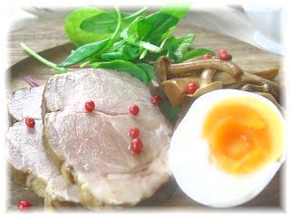 甘辛きのこ煮豚。 と献立。