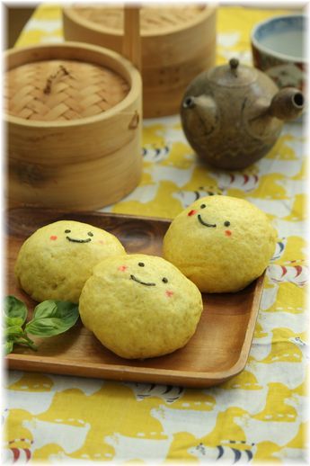 チーズカレー肉まん。