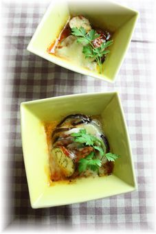 茄子のピザ風。 と献立。