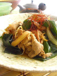 ワカメと豚の塩生姜炒め☆