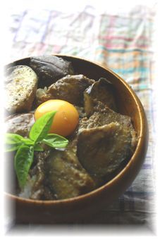 茄子味噌カレーのビビンバ。 と献立。