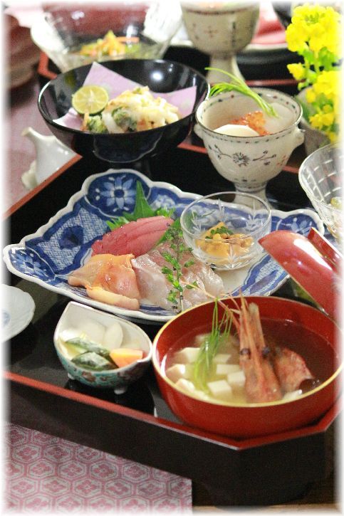 お刺身定食 の 献立 よめ膳 Yomeカフェ Powered By ライブドアブログ