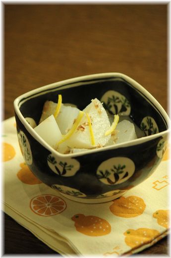 大根の 柚子おかか煮。 と 献立。