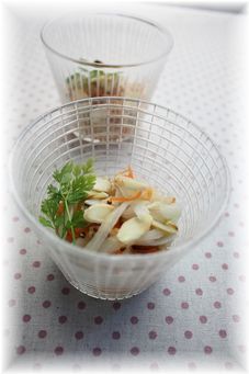 生白菜のノンオイルコールスロー。 と朝御飯。