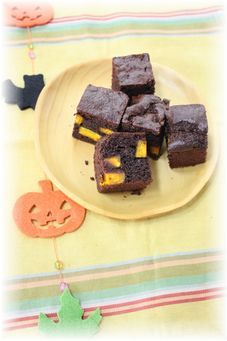 ハロウィンカラーのブラウニー。