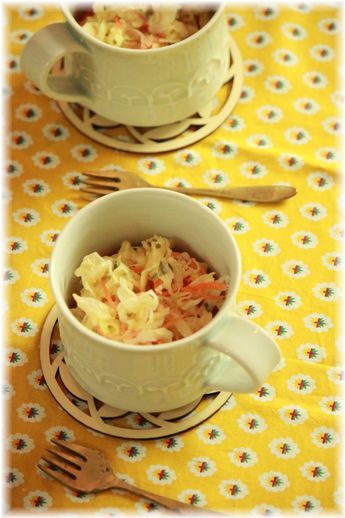 ヨーグルトコンソメのコールスロー。 と献立。