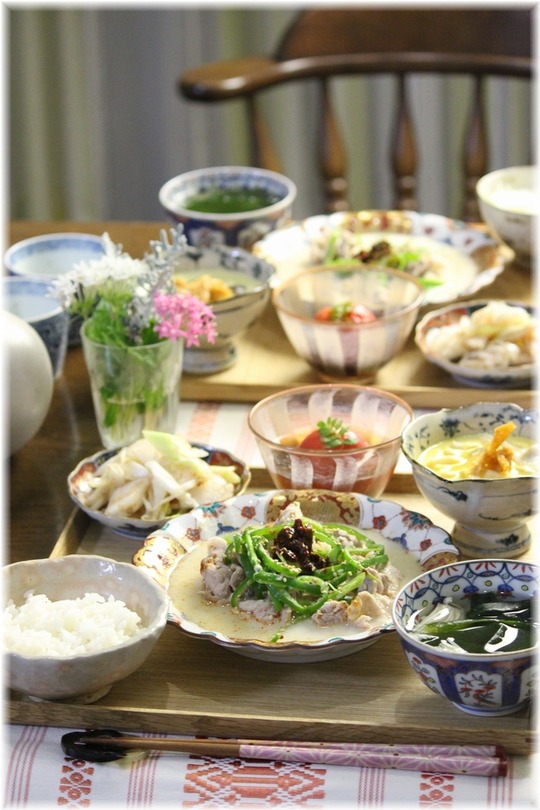  【レシピ】細切りピーマンと豚肉の坦々煮。と　献立。と　お母さん口調。