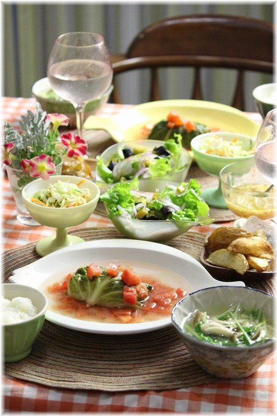 【レシピ】お豆腐入りロールキャベツ。と　献立。と　アウシュビッツ。