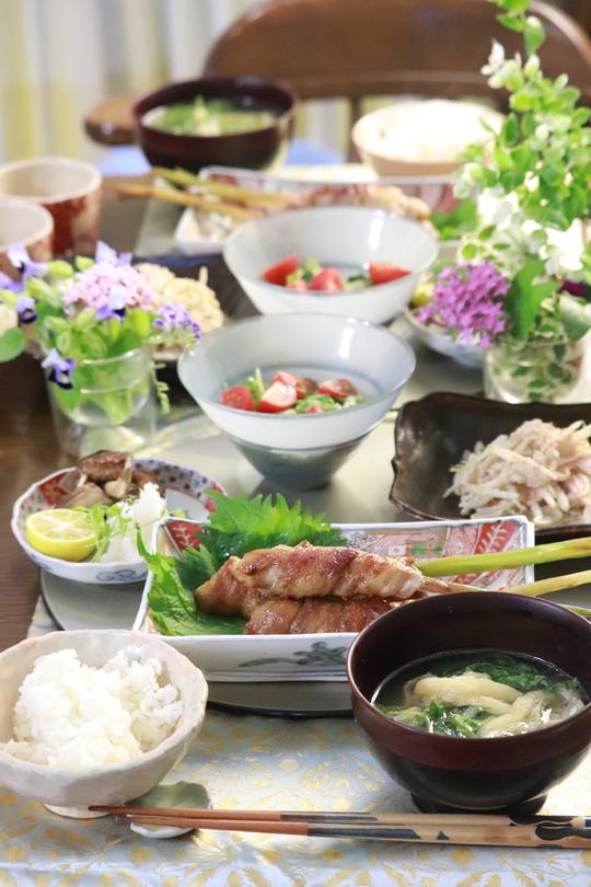 【レシピ】葉生姜の豚肉くるくる。と　献立。と　おじさんとスタバ。