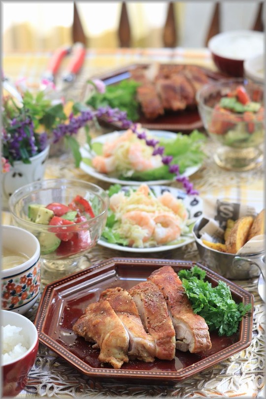 【レシピ】はちみつヨーグルトのタンドリーチキン。と　献立。と　”月”まで来ました。