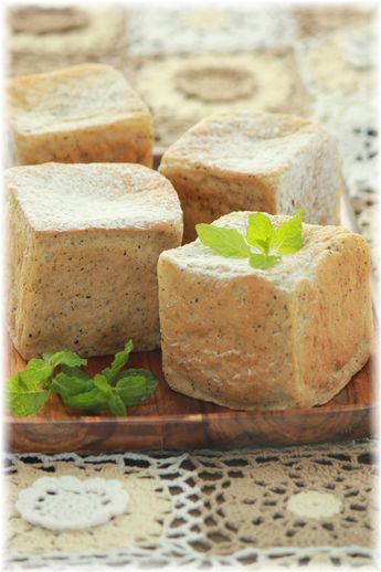 ミルクティキューブパン。