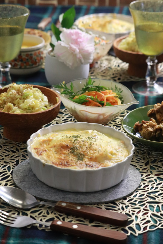  【レシピ】白菜と鮭の白だしグラタン。と　献立。と　修学旅行のおみやげ。