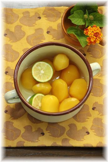 栗の甘露煮 柑橘シロップ漬け。