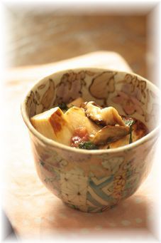 きのこの梅にんにくマリネ。 と献立。