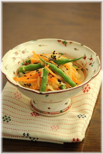 三色野菜の味噌ナムル。 と献立。