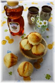 豆乳と米粉のパン。 と献立。