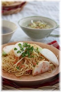 たらこと生姜の焼きそば。 と献立。