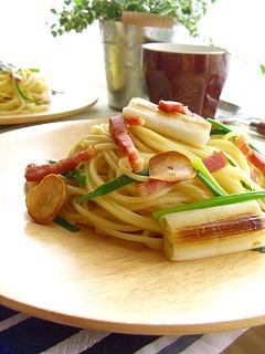 焼き葱・青葱・ベーコンのぺぺロンチーノ☆