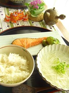 長芋と春雨のさっぱりふんわりスープ。 と朝ごはん。