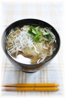 ダブルおろし蕎麦。 と朝御飯。