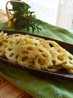 レンコンの青海苔チーズ炒め。