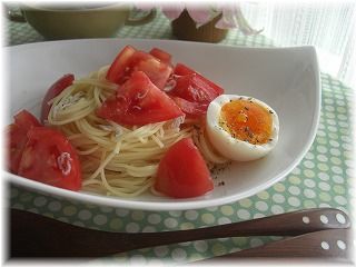 トマトとしらすと、ゆで卵のパスタ。 そして、日テレ。