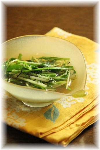 ニラと水菜の中華煮びたし。 と 献立。