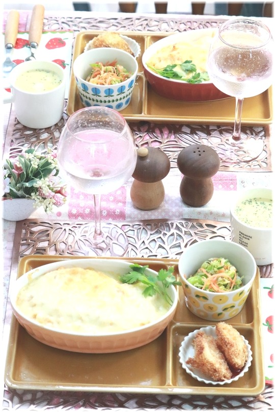 【レシピ】レンチンで作る海老クリームドリア。と　献立。と　こんな時の足の指。