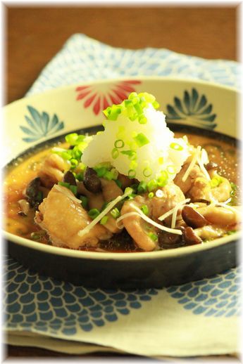 鶏肉ときのこ のサッパリ生姜おろし煮。