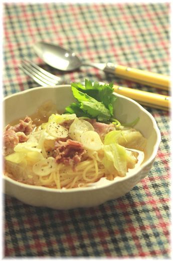 キャベツとオイスターソースのスープパスタ。 と献立。