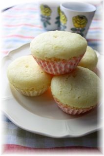 お豆腐蒸しパン。