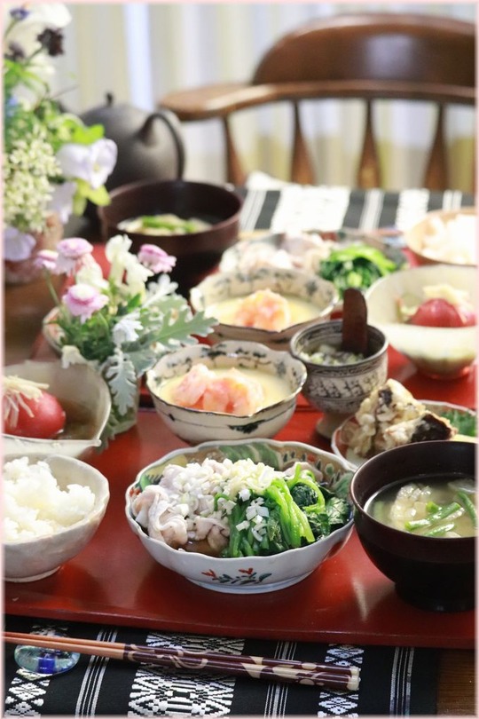 【レシピ】常夜鍋風　さっぱり煮物。と　献立。と　ラッキーバトン♪。