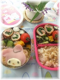 お弁当ふたつ。